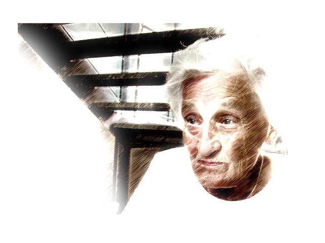 woman-441415_640 Jak opiekować się bliskim cierpiącym na chorobę Alzheimera?