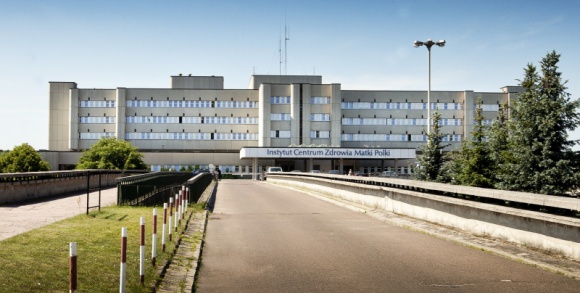 Aflofarm przekazał środki na modernizację Centrum Zdrowia Matki Polki Zdrowie, BIZNES - Firma Aflofarm Farmacja Polska przekazała 18 tys. zł dla Fundacji na Rzecz Rozwoju Instytutu Centrum Zdrowia Matki Polki. Przekazane środki zostaną przeznaczone na dokończenie remontu Kliniki Pediatrii, Immunologii i Nefrologii szpitala.