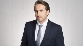Jacek Furman wśród najbardziej wpływowych ludzi polskiej gospodarki BIZNES, Farmacja - Jacek Furman znalazł się na 31. miejscu listy najbardziej wpływowych ludzi polskiej gospodarki według Dziennika Gazeta Prawna. Oprócz niego na liście znaleźli się także m.in. Mateusz Morawiecki, Andrzej Duda, Marek Belka, Donald Trump, Emmanuel Macron, Theresa May czy Elon Musk.