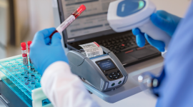 Zebra Technologies Poprawia Opiekę Nad Pacjentem Dzięki Nowym Rozwiązaniom Do Dr Zdrowie, BIZNES - Nowe drukarki do etykiet i opasek na rękę ograniczają ryzyko błędów medycznych i poprawiają bezpieczeństwo pacjentów