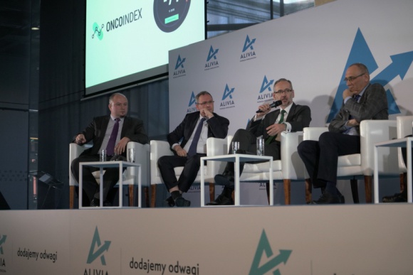 Oncoindex - nowa broń pacjentów w walce z rakiem Zdrowie, BIZNES - Fundacja Alivia wyposaża chorych w nową broń w walce z rakiem – wiedzę, jak bardzo leczenie oferowane przez polskie państwo odbiega od gwarantowanej im prawnie terapii zgodnej z aktualną wiedzą medyczną.