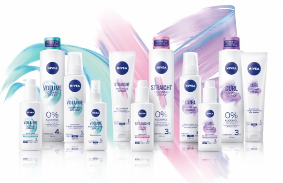 Czas na #freestyle w modelowaniu z nową linią do stylizacji włosów NIVEA! Zdrowie, BIZNES - Doskonała fryzura każdego dnia? To możliwe! Innowacyjne produkty z linii do stylizacji włosów NIVEA z nowoczesną formułą zostały stworzone z myślą o kobietach, które chcą podkreślić piękno swoich naturalnych fryzur oraz zdrowych włosów.