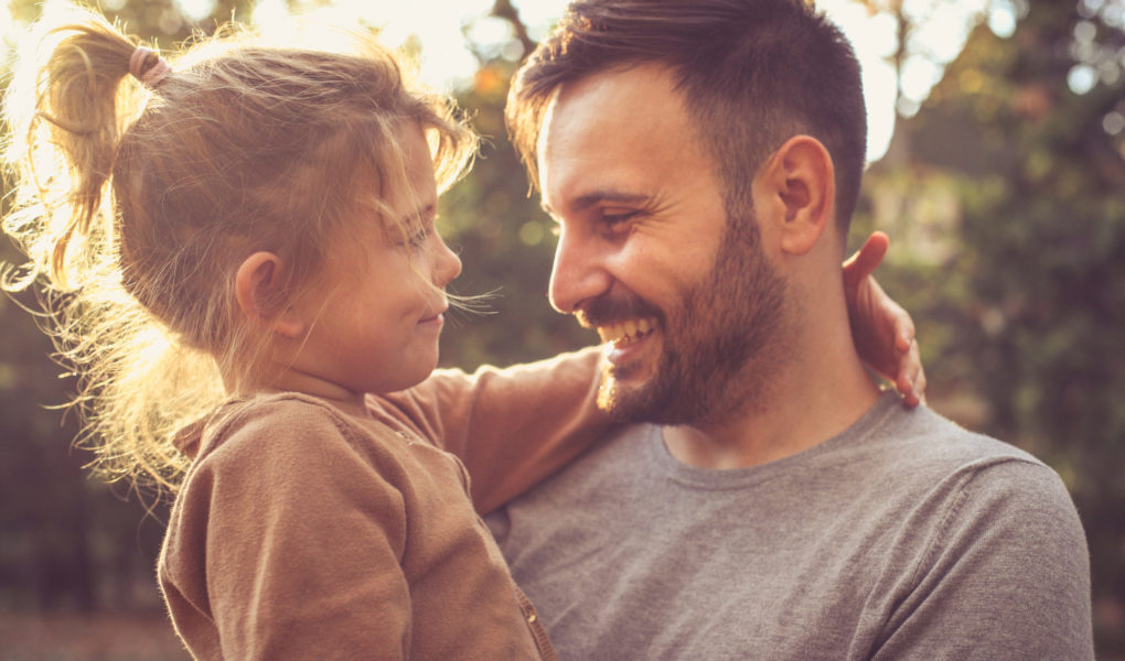 0056a913c31f7efae98a7050f07c7fe7 Relacja córki z ojcem – jak wpływa na dorosłe życie kobiety?