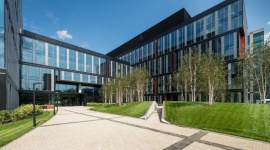 AstraZeneca dołącza do partnerstwa na rzecz zrównoważonego rozwoju BIZNES, Farmacja - Podczas III edycji Krajowego Forum Interesariuszy Agendy 2030 ogłoszono nowych sygnatariuszy „Partnerstwa na rzecz realizacji celów zrównoważonego rozwoju w Polsce”. Wśród grona podmiotów, które dołączyły do inicjatywy, znalazła się globalna firma biofarmaceutyczna AstraZeneca.