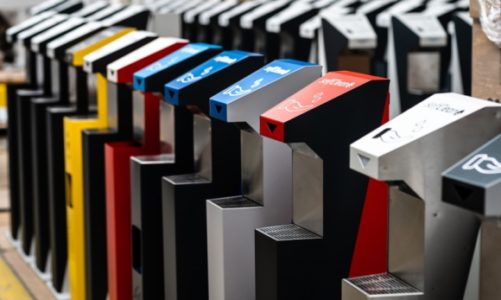 SelfMaker wspiera społeczność lokalną w walce z COVID-19